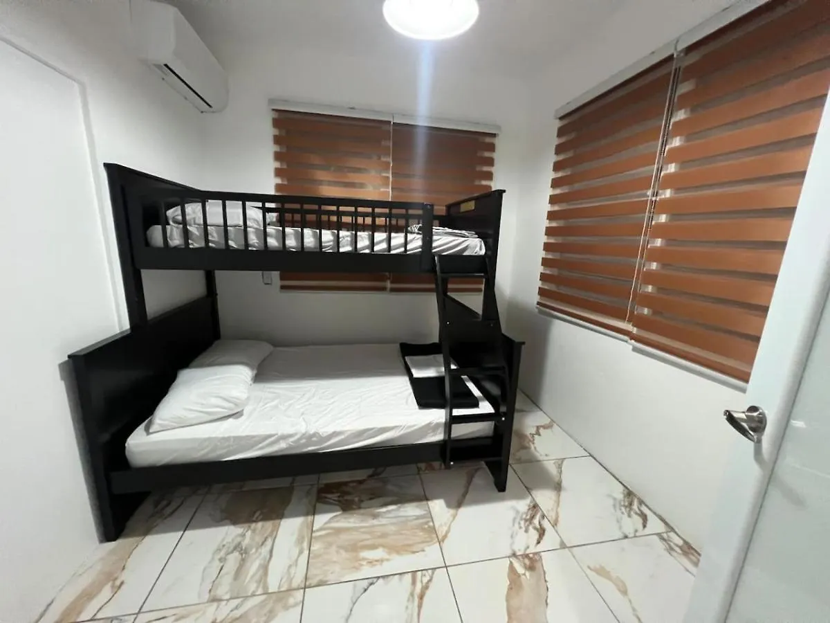Vss Minimalista In Arecibo - Sleek And Serene Stay Near Beaches