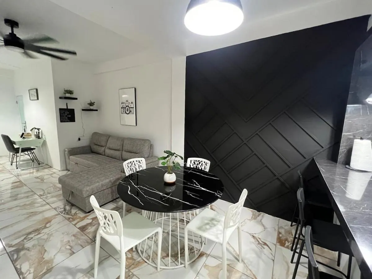 Vss Minimalista In Arecibo - Sleek And Serene Stay Near Beaches